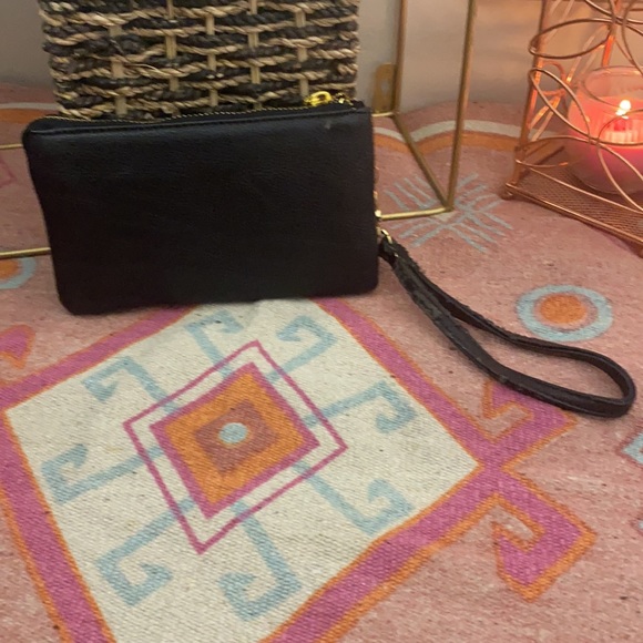 Tory Burch Wristlet -Black - Picture 3 of 6